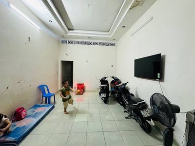 Bán đất tặng nhà C4 Linh Xuân, Thủ Đức, 90m², 7 tỷ