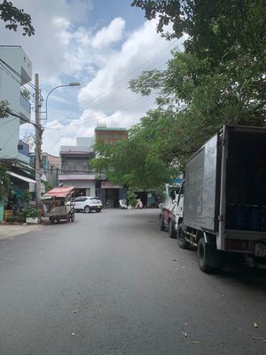 Nhà 82m2, 4 tầng, Hẻm xe tải Bà Hom, Q6, 11 tỷ TL