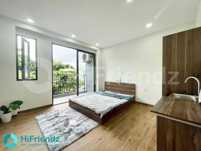 Studio full nt bancol - free xe - gần đầm sen q11 - đh văn hiến