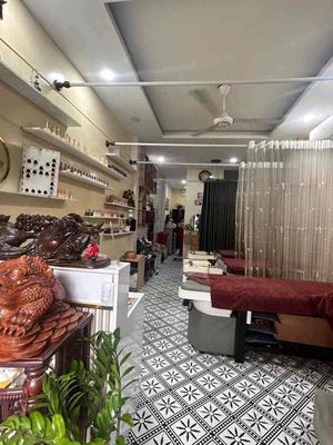Nhà mặt tiền kinh doanh đỉnh - Nhà 2 tầng - 2 pn- 2wc- Có dòng tiền