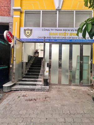 Chính chủ cho thuê mb 30m2 ngay chợ lý phục man