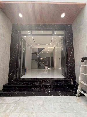 Nhà quận 11 giá tốt