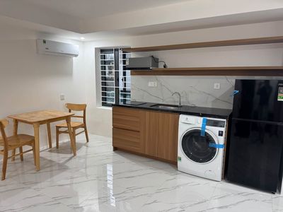 Cho thuê căn hộ mới xây, full nội thất, trung tâm Đà Nẵng