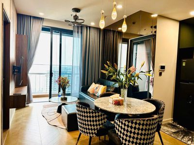 Bán căn 1pn lumiere riverside 48.2m2 tầng cao | sẵn hợp đồng thuê