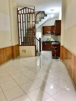 Nhà dân xây mới 34m 5 tầng, 30m ra phố chính, gần hồ Điều hòa