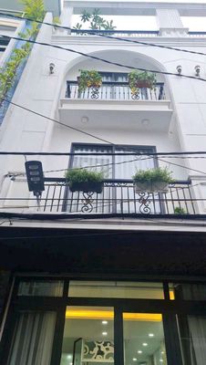 Nhà 4 phòng full nội thất