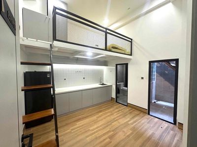 Duplex rất rộng gần trung tâm q1