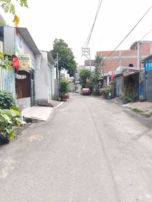Bán nhà 2 mặt tiền hẻm nhựa Phú Hòa, Thủ Dầu Một