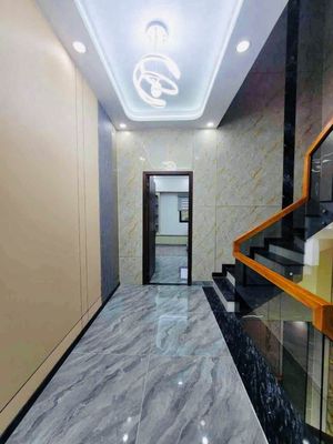 Nhà 3 tầng 59.5m² cách chợ 50m