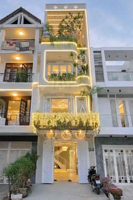 Nhà Mặt Tiền Trần Trọng Cung Quận 7
