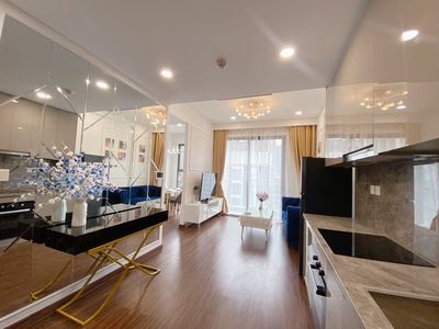 Căn góc 2PN view biệt thự, full đồ, giá tốt tòa M2