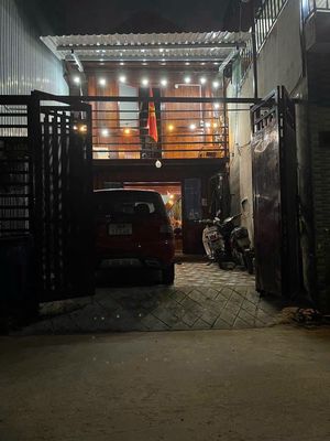 Bán nhà 64m2 Thuận Giao, Bình Dương, 3PN, sân xe hơi