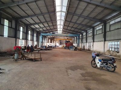 Cho thuê nhà xưởng mặt tiền kinh doanh Dĩ An, Bình Dương