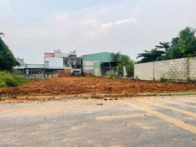 Bán đất mặt tiền nhựa Lồ Ô, 385m2, sát Làng Đại Học