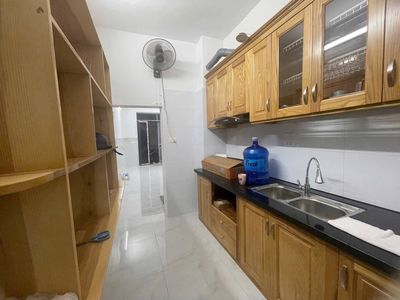 Cho thuê nhà ngõ 158 Ngọc Hà, Ba Đình, 35m2 x 4T