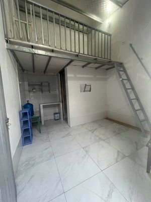 Cho thuê nhà cấp 4 có gác xép ở Thanh Lân, 3 triệu - 3.8 triệu