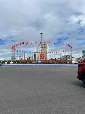 Cho thuê Lô góc 2 mặt tiền 1900m2 Bãi cháy, Hạ long