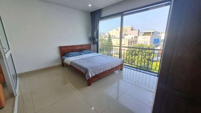 Căn hộ 1pn 45 m2 nằm khu phố Tây cho thuê lâu dài