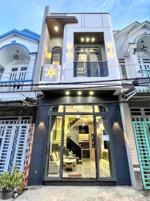 Nhà trệt lầu full nội thất lộ ô tô đường nguyễn văn linh gần đhyd