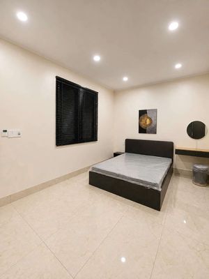 Chính chú cho thuê căn hộ cao cấp cạnh charm city