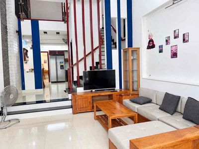 Cho thuê nhà đẹp MT đường Nguyễn Thiện Kế gần Võ Văn Kiệt gần Biển