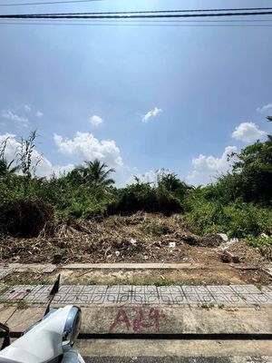 1 Lô *** - Chợ Long Phước - 52m2 - 1t965