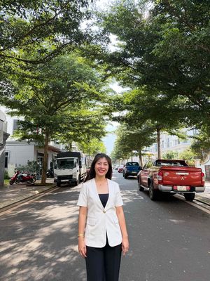 Biệt thự song lập đường Tường Vi - Khu đô thị Ecocity giá tốt Mặt t