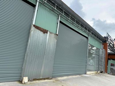 cho Thuê MBKD mới Xd vị trí vip. giá 132tr