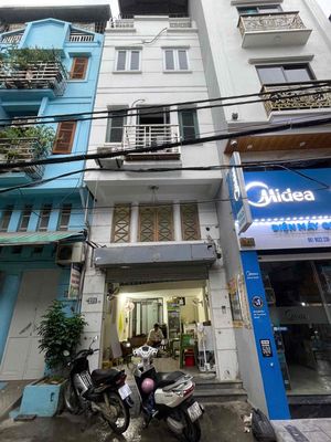 cho thuê nhà nặt phố vũ hữu