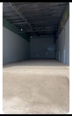 Cho thuê 200m2 kho xưởng đường xe container