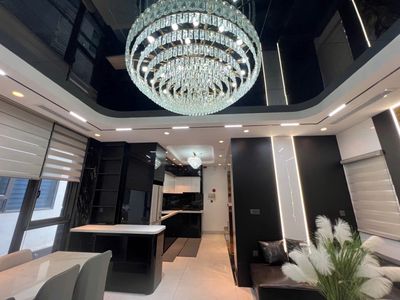 Nhà mặt phố mới tinh Ngọc Lâm Long Biên Hà Nội