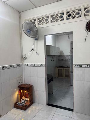 cho thuê nhà nhỏ nguyên căn 1 trệt 1 lầu , Sát bệnh viện q12