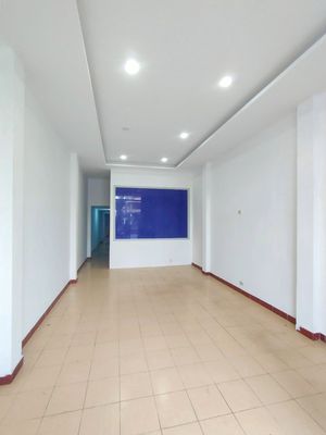 8tr- cho thuê nhà 100m2 đường ngô quyền, sơn trà, gần kcn an đồn