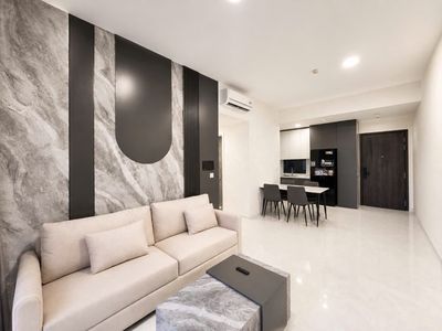 Bán gấp căn hộ 57m2 4.450 tỷ Tại Tòa The Botanica, liền kề sân bay