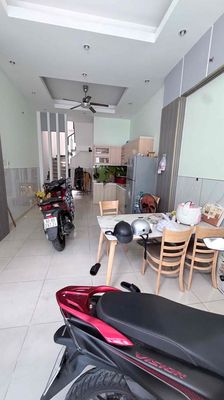 Cho thuê nhà HXH Dương Quãng Hàm: 2PN | 3WC | 12.5tr/tháng