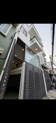Cho Thuê nhà nguyên căn, hẻm xe hơi Bùi Đình Túy, Bình Thạnh