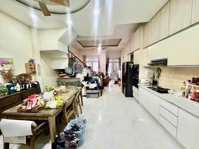 Nhà Chính Chủ Cần Bán Gần Hoàng Anh Gia Lai lê Văn Lương Phước kiển.