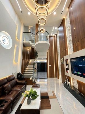 Nhỉnh 6 tỷ xíu Siêu Phẩm đep mê 4m x 17m. 4 Tầng Đường Thạnh Xuân 24