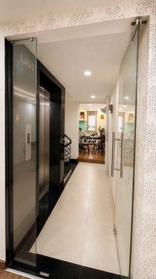 Mặt tiền khu D2 Bình Thạnh, dt 4x18m, 6 tầng thang máy, bán gấp