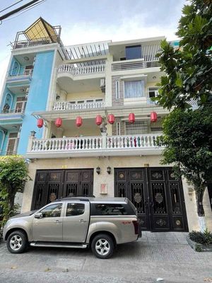 Cho thuê biệt thự full nội thất. MT đường số 30. Tên Lửa. Bình Tân