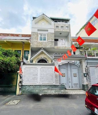 Cho thuê nhà mt trần doãn khanh q1 7x13m trệt lửng 2 lầu st giá 65tr