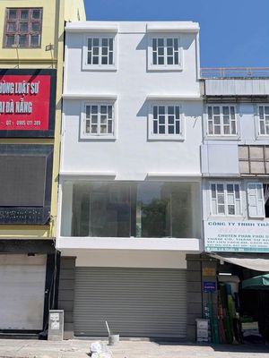 Cho thuê nhà 4 tầng mặt tiền Lê Duẩn - Phố thời trang