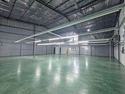 Cho thuê nhà cấp 4 mặt tiền võ chí công ngang 15m, hòa xuân