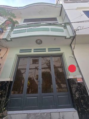 3,5 x 5,5 nhà 1 trệt một lầu sổ hồng hoàng công đầy đủ