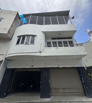 35tr – nhà hoa đào 4pn: dưới kinh doanh, trên ở – lối đi riêng!