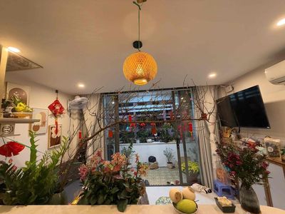 Nhà cc trần quốc thảo 45m vị trí đẹp