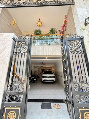 Siêu Phẩm 5m x 17m. Xây bán hầm 3 Lầu Ngay Bia Tiger 1/ Hiệp Thành 35