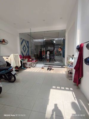 bán nhà 2 lầu khu dân cư Gia Hòa xã Phong Phú Quốc lộ 50 sổ hồng riêng