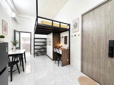 Cho thuê chdv full nội thất - bancol, thang máy ngay lý thánh tông
