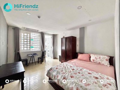 Cho thuê căn hộ bancon thang máy khu sân bay
